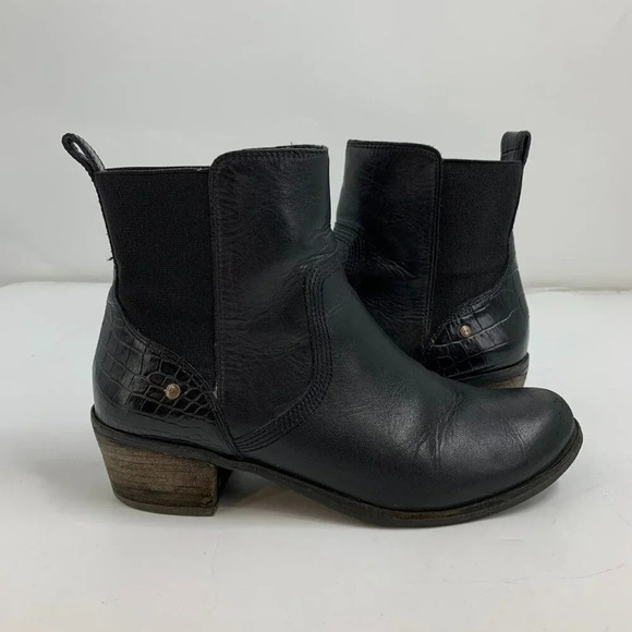 Ugg Australia Women's Keller Croc Leather Ankle Slip On Chelsea Boot Size 7/38‎ - Picture 6 of 16